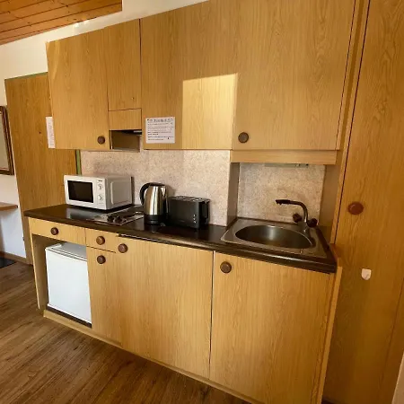Downtown Apartment 9-2